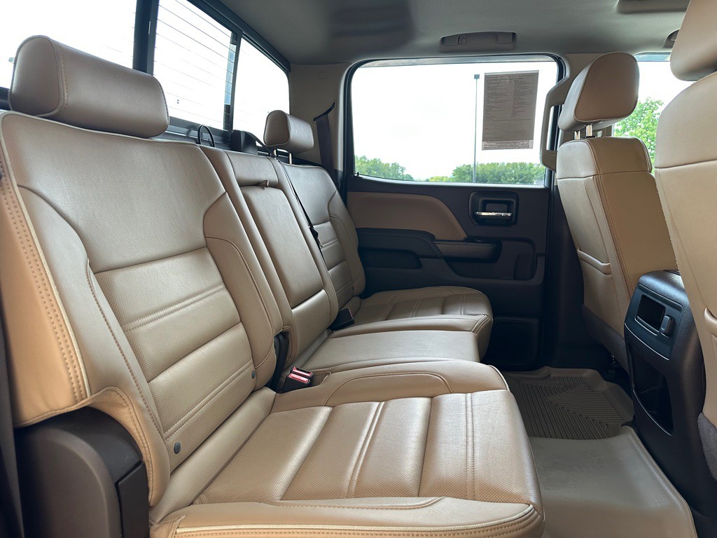 2018 GMC Sierra Image 14
