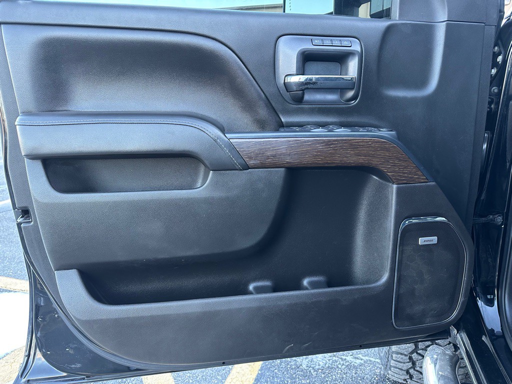 2017 GMC Sierra Image 10