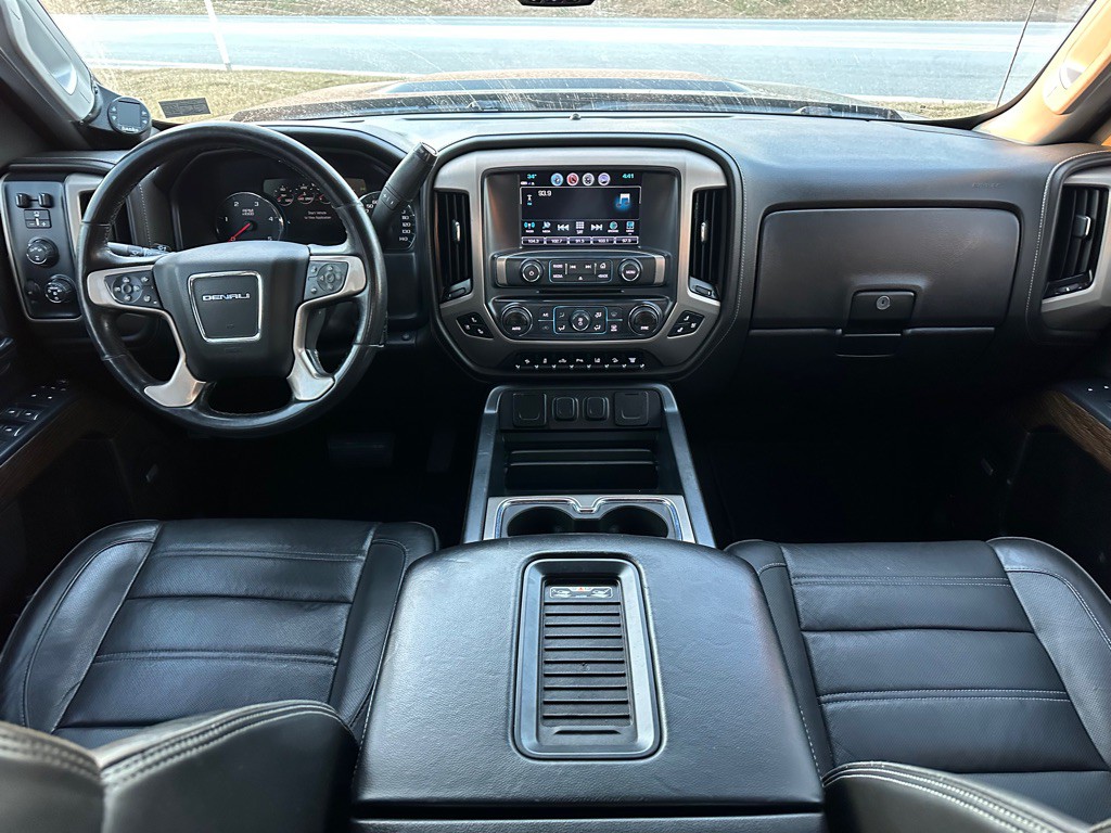 2017 GMC Sierra Image 19