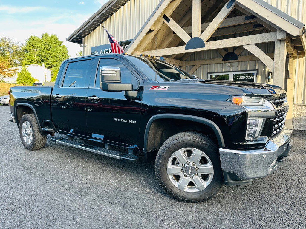2020 Chevrolet Silverado 1500 Image 1