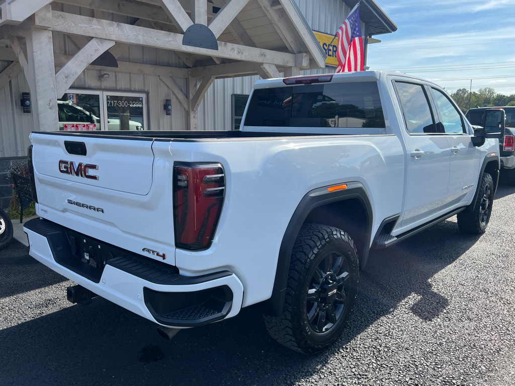 2024 GMC Sierra Image 7