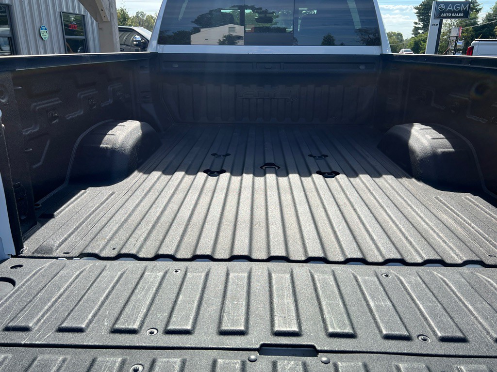 2024 GMC Sierra Image 13