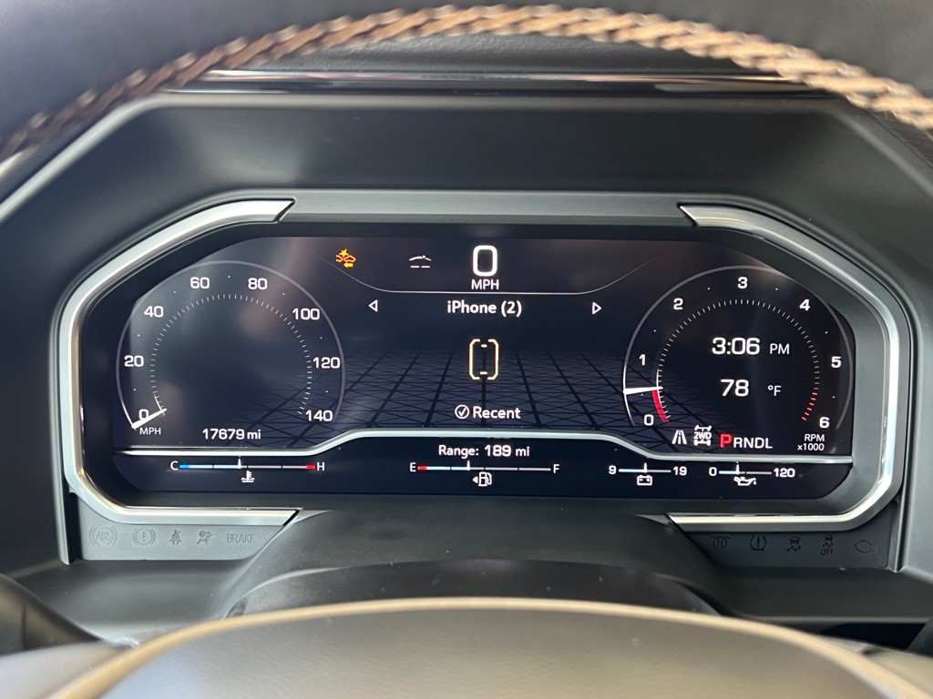 2024 GMC Sierra Image 16