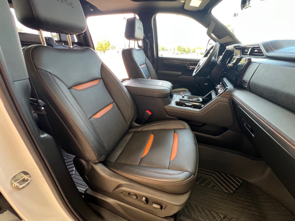 2024 GMC Sierra Image 30