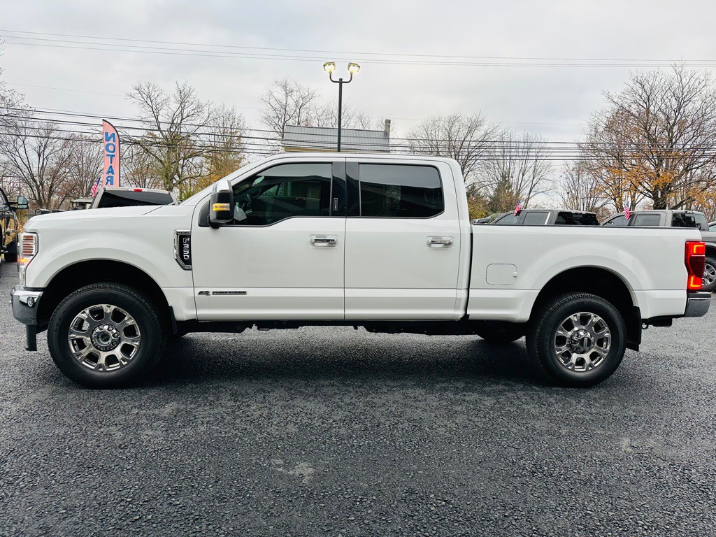 2022 Ford F-350 Image 4