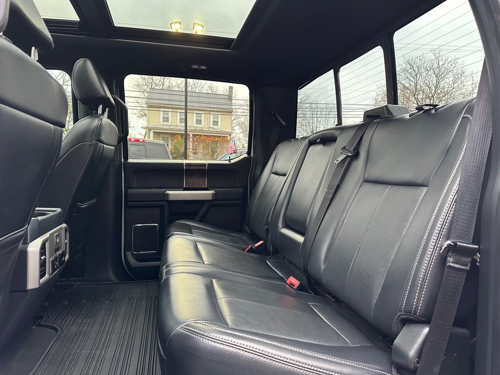 2022 Ford F-350 Image 12