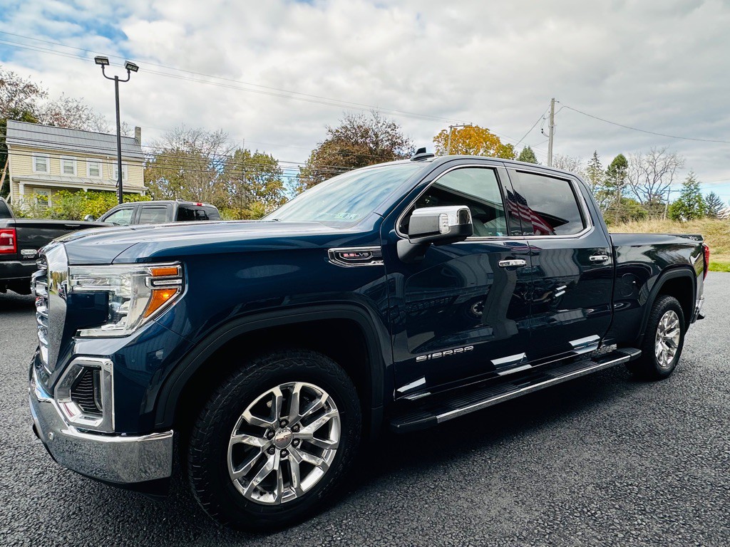 2020 GMC Sierra Image 3
