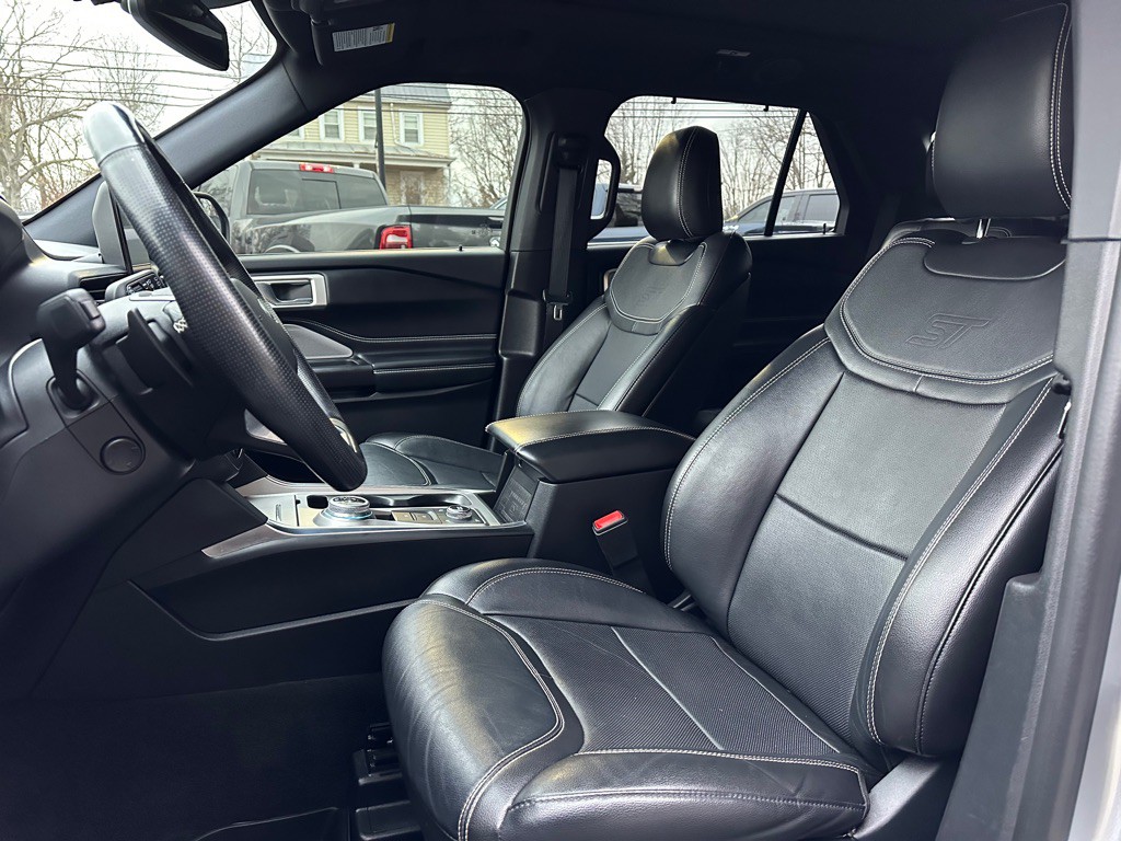 2020 Ford Explorer Image 10