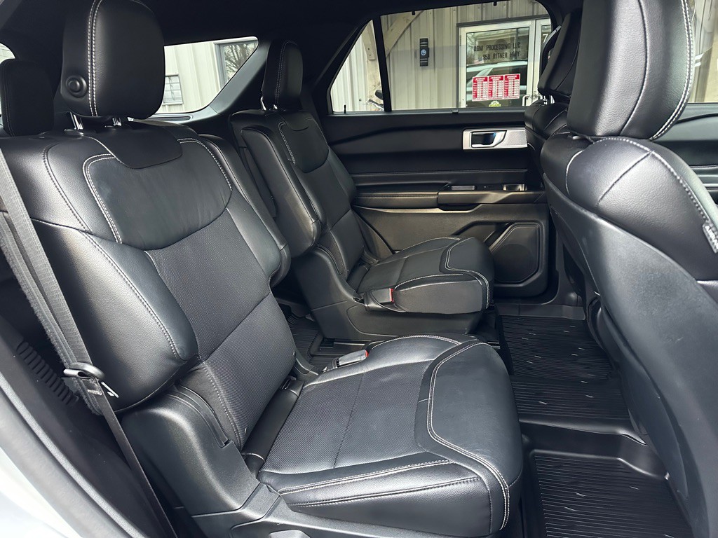 2020 Ford Explorer Image 14