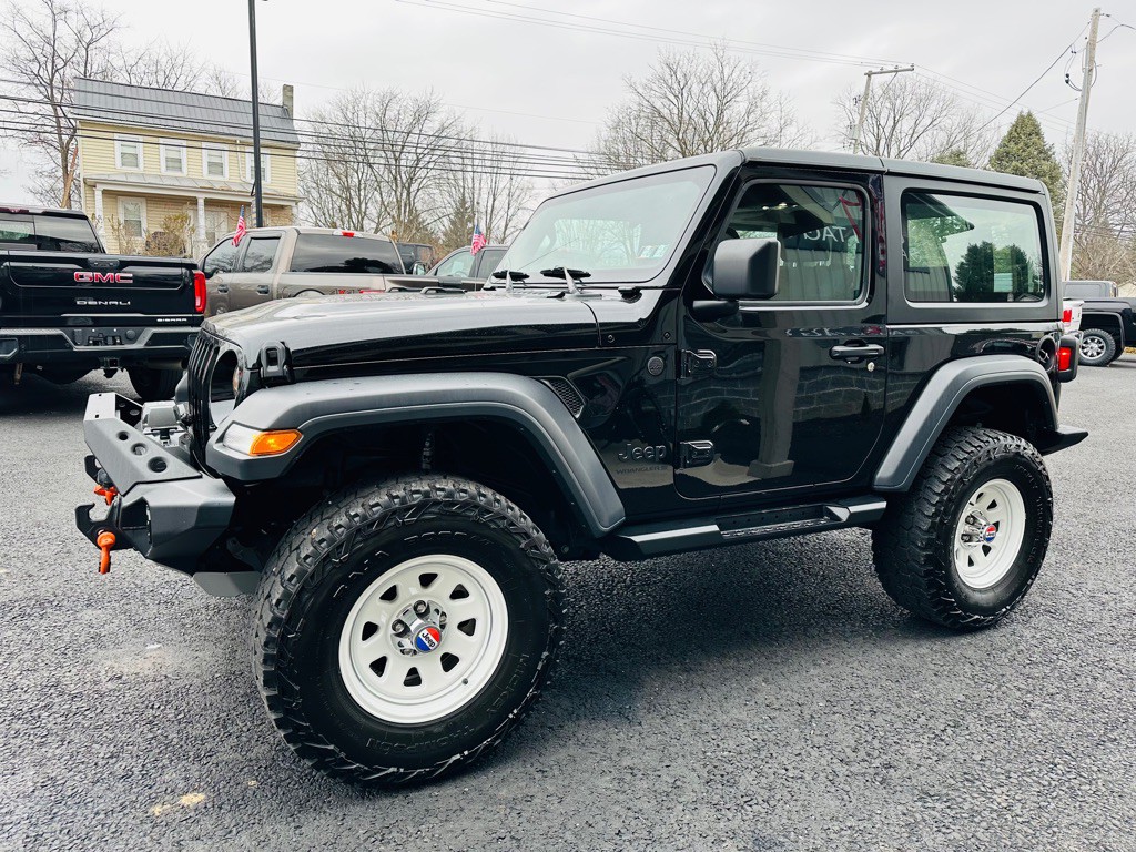 2023 Jeep Wrangler Image 3