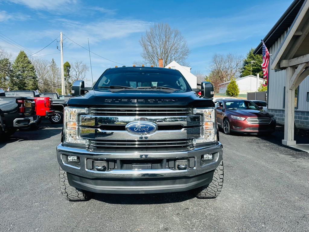2017 Ford F-350 Image 2