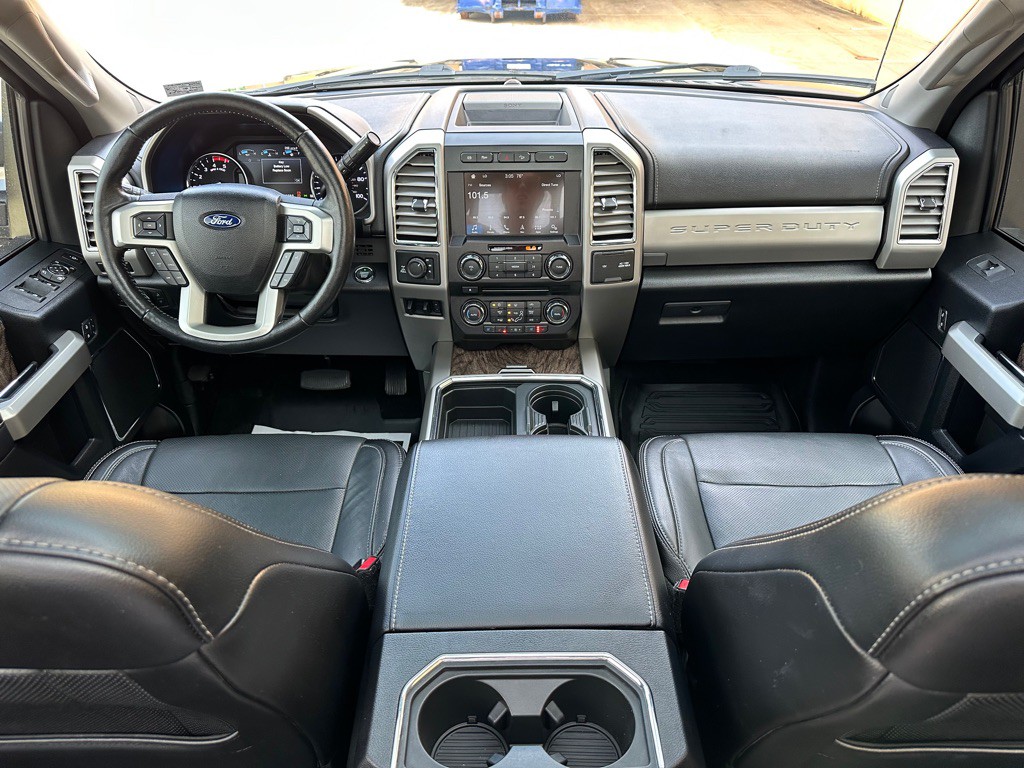 2017 Ford F-350 Image 18