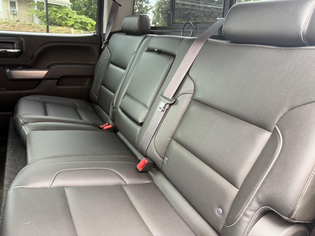 2015 Chevrolet Silverado 1500 Image 24
