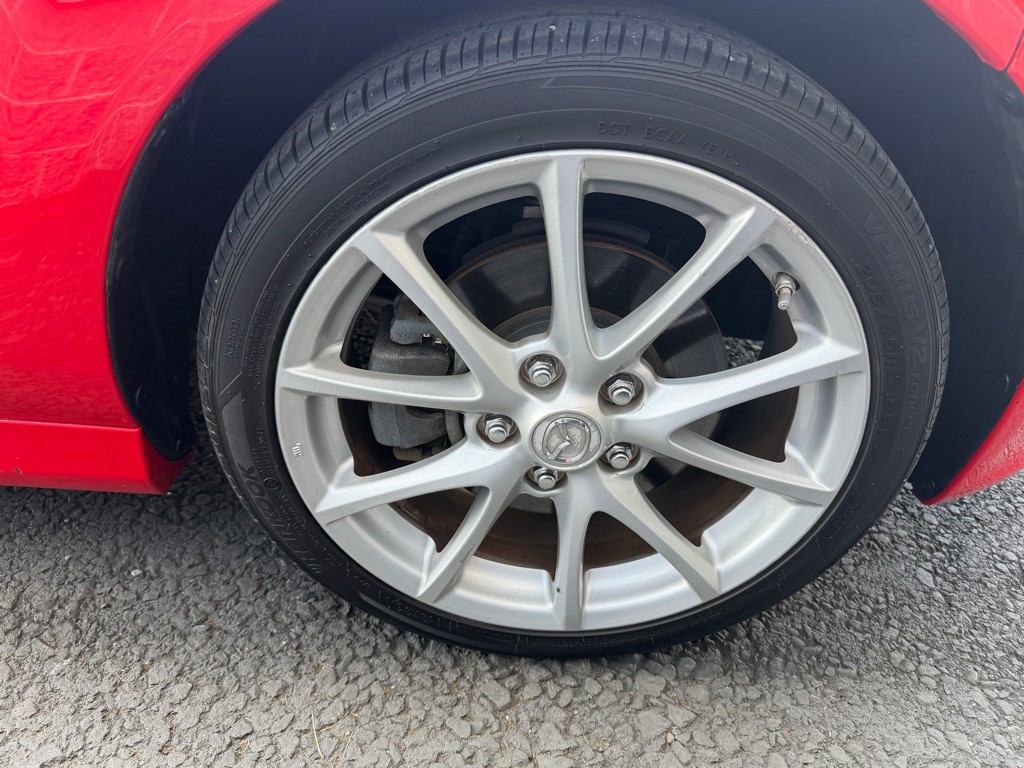 2010 Mazda MX-5 Miata Image 15