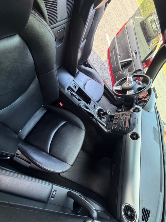 2010 Mazda MX-5 Miata Image 16