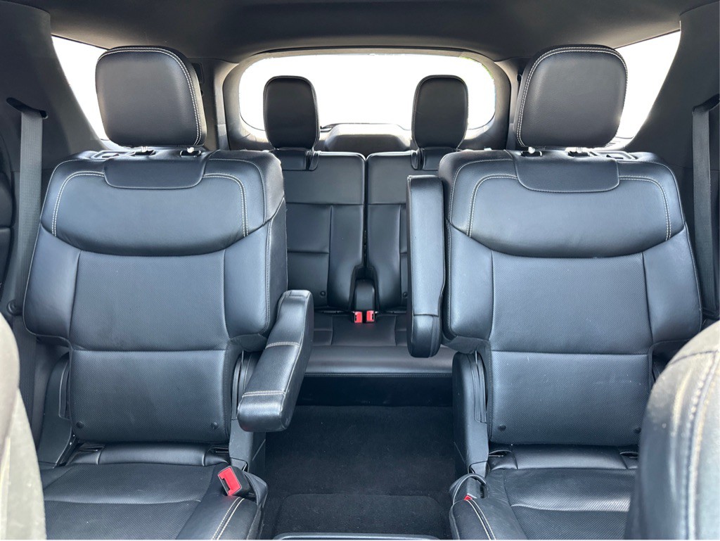 2020 Ford Explorer Image 10