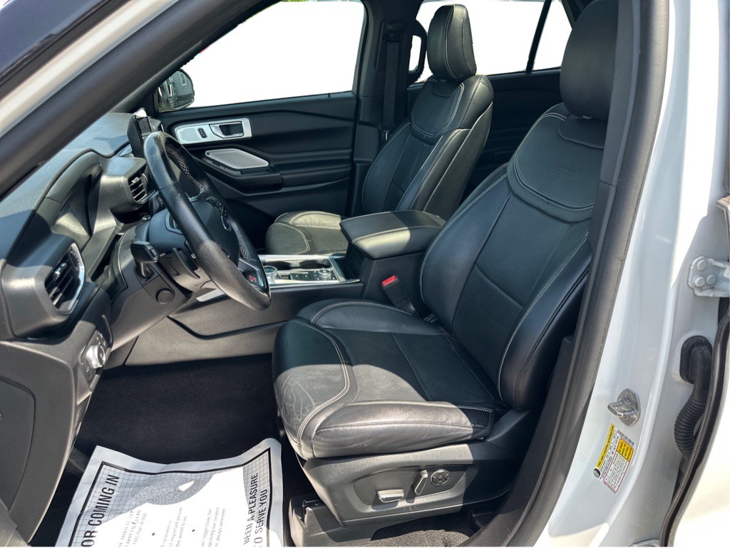 2020 Ford Explorer Image 15