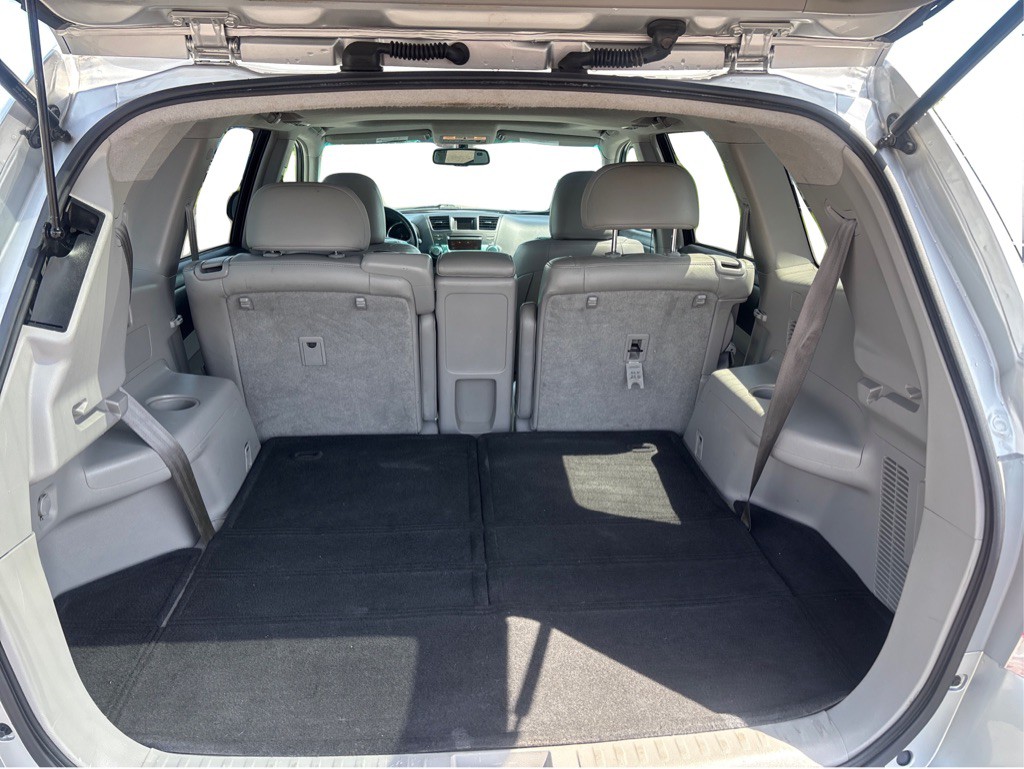 2012 Toyota Highlander Image 10