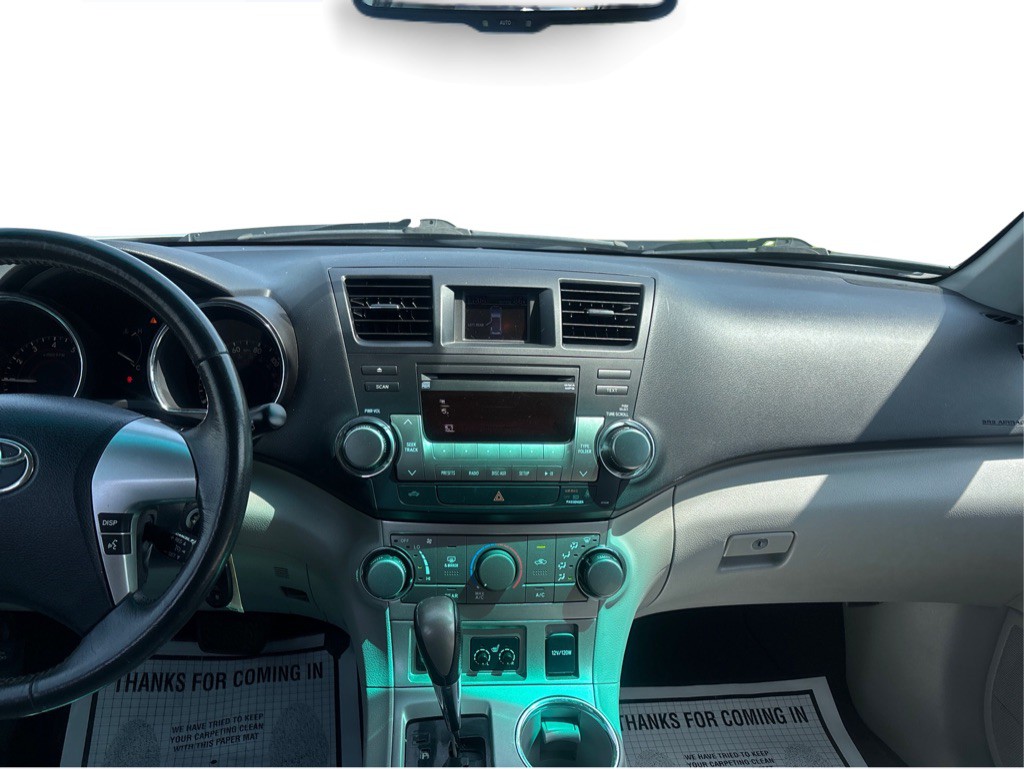 2012 Toyota Highlander Image 14