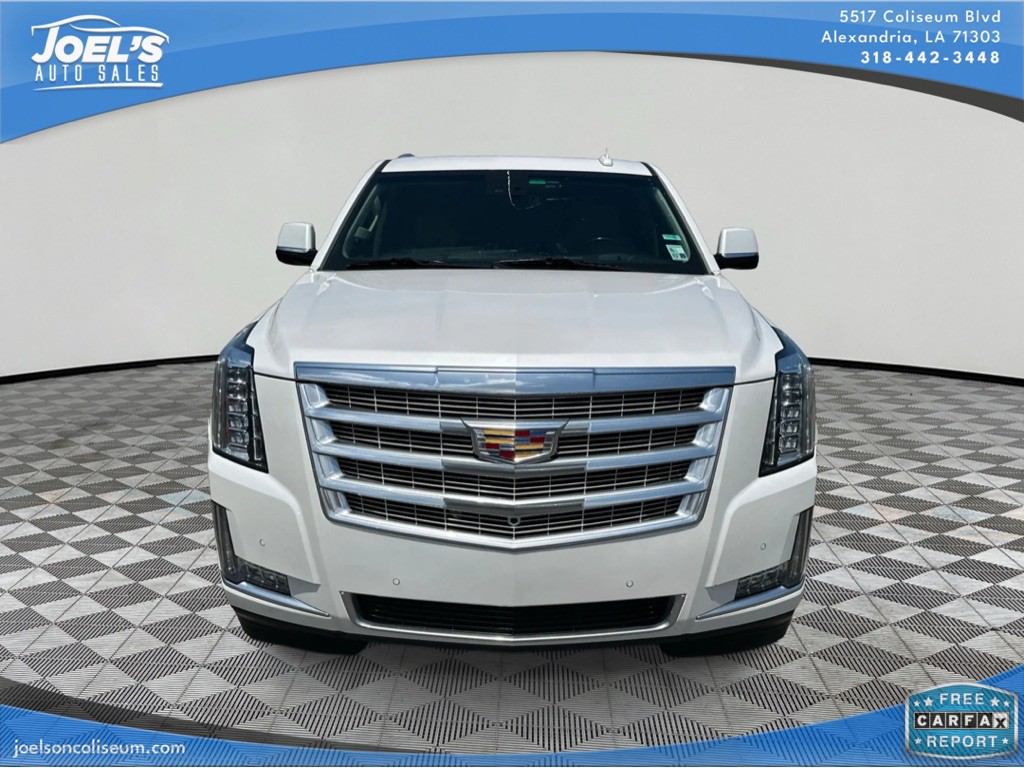 2018 Cadillac Escalade Image 2
