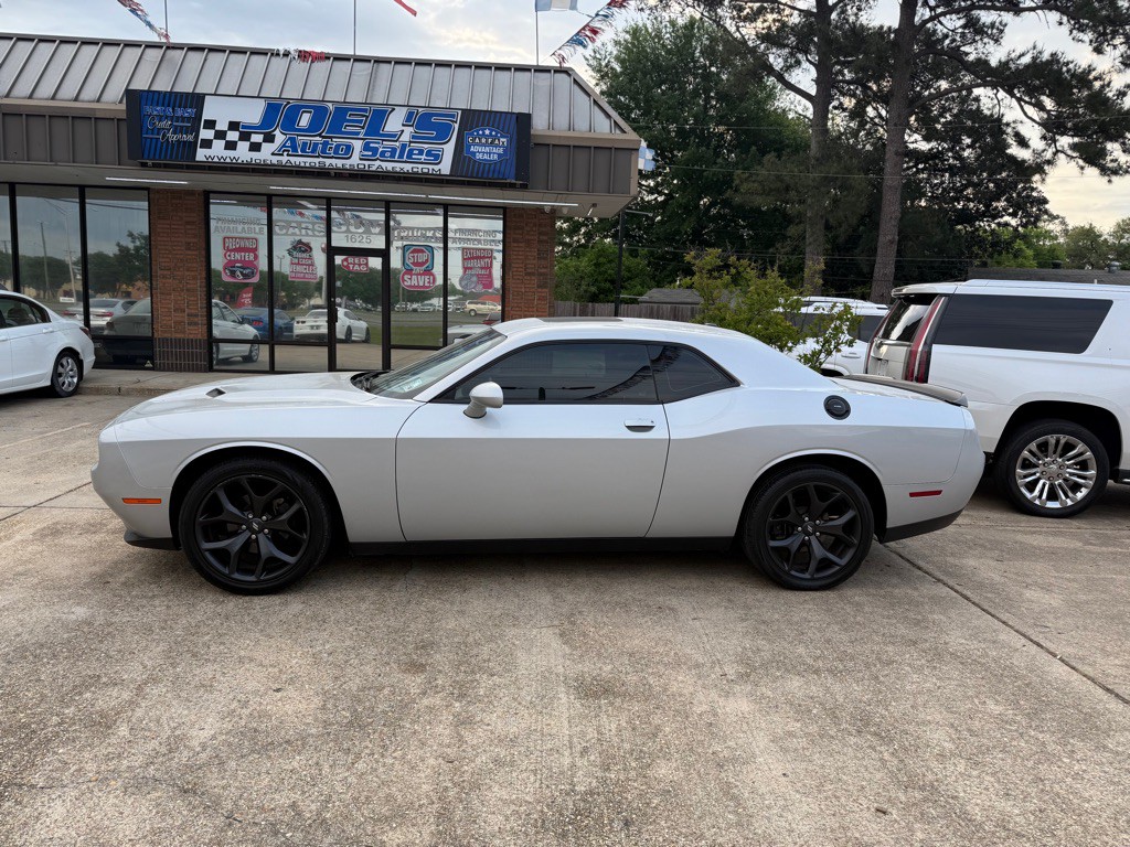2020 Dodge Challenger Image 12