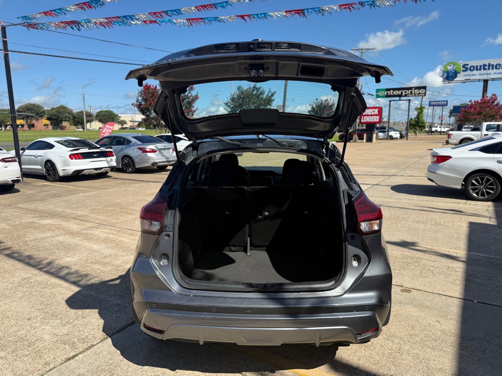2021 Nissan Kicks Image 5