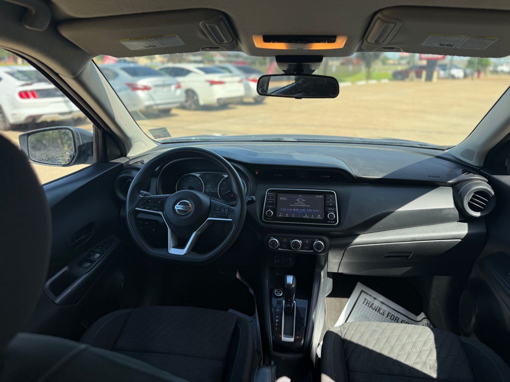 2021 Nissan Kicks Image 8