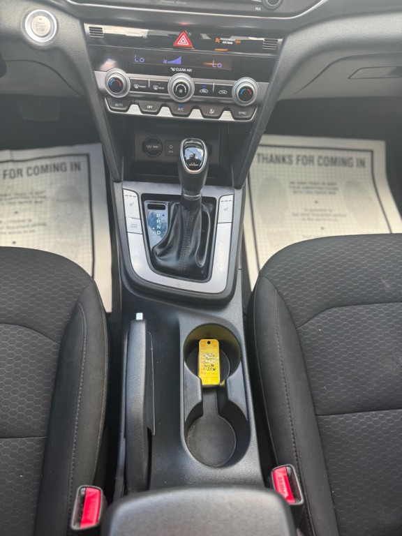 2020 Hyundai Elantra Image 14