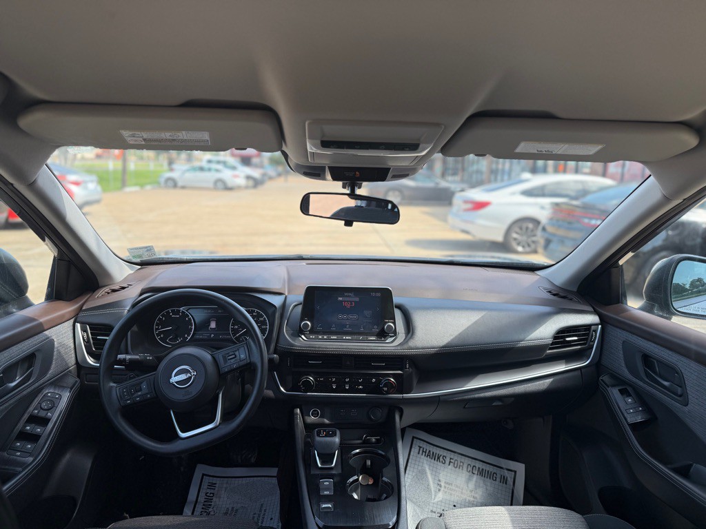 2022 Nissan Rogue Image 8
