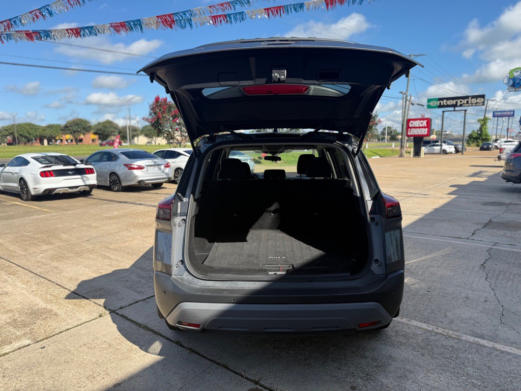 2022 Nissan Rogue Image 15
