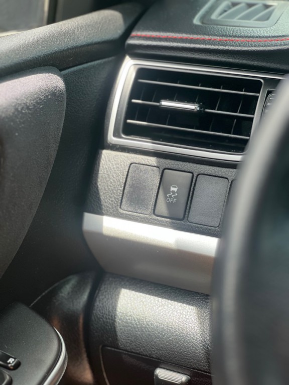 2012 Toyota Camry Image 10