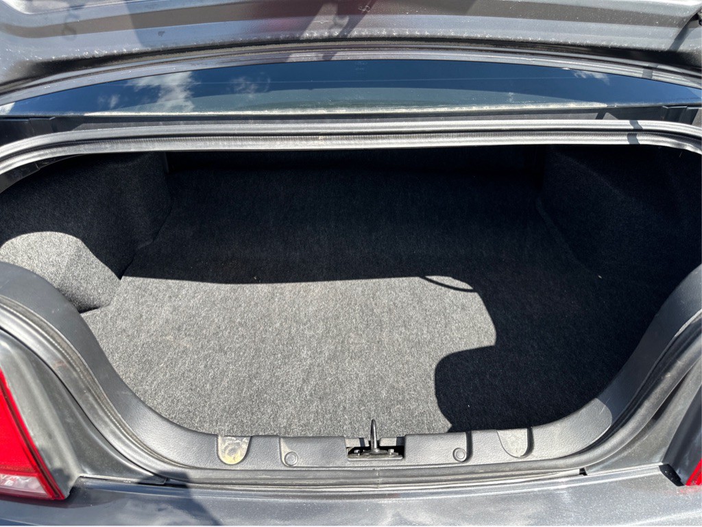 2009 Ford Mustang Image 9
