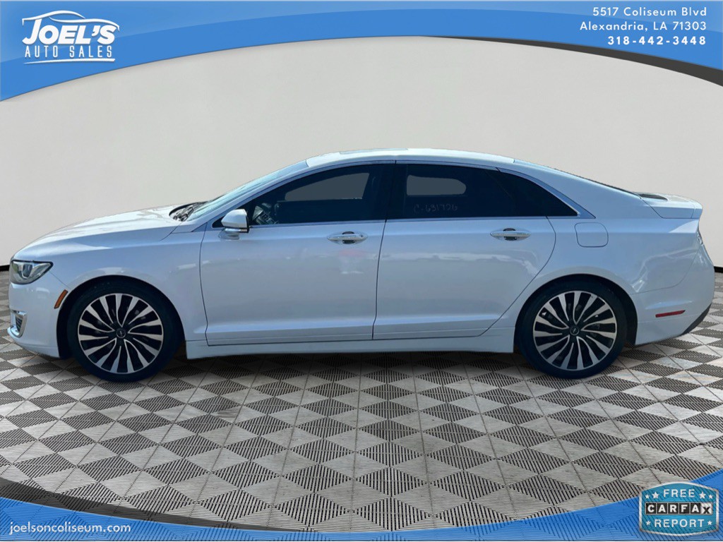 2017 Lincoln MKZ Image 4