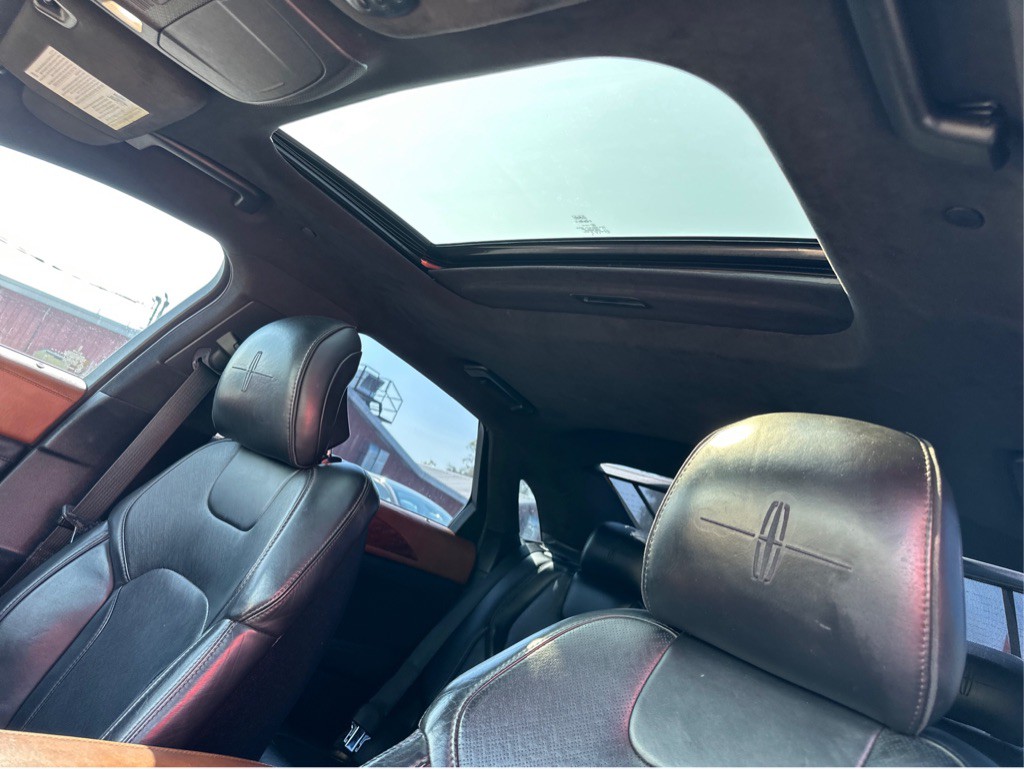2017 Lincoln MKZ Image 14