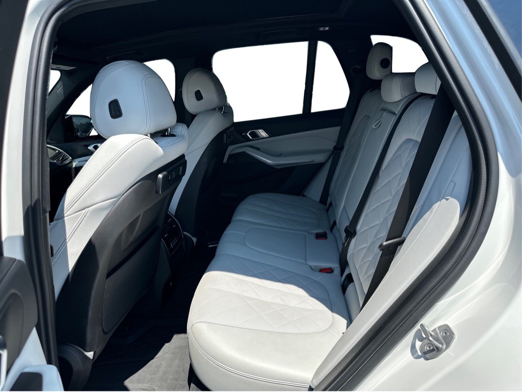 2023 BMW X5 Image 10