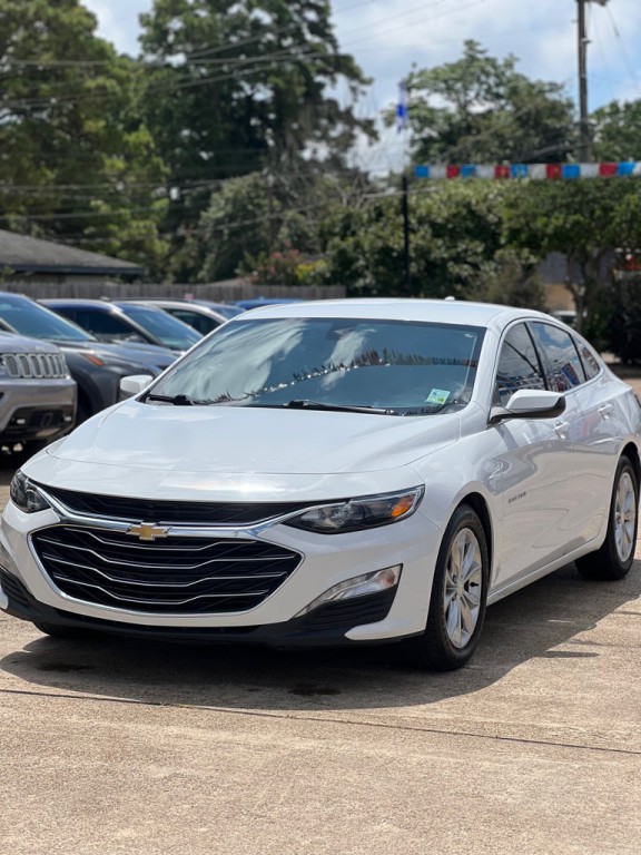 2020 Chevrolet Malibu Image 1