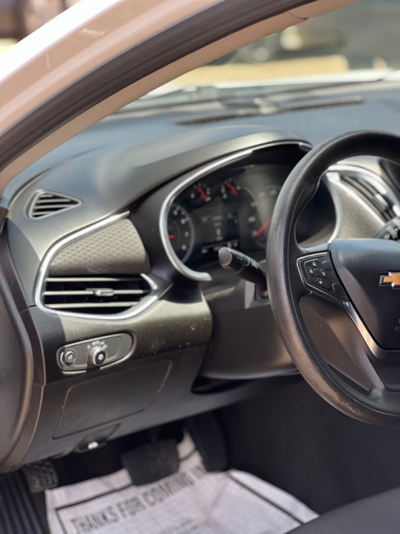 2020 Chevrolet Malibu Image 22