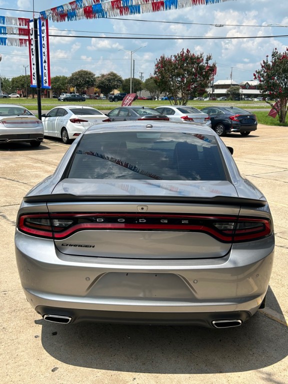 2018 Dodge Charger Image 9