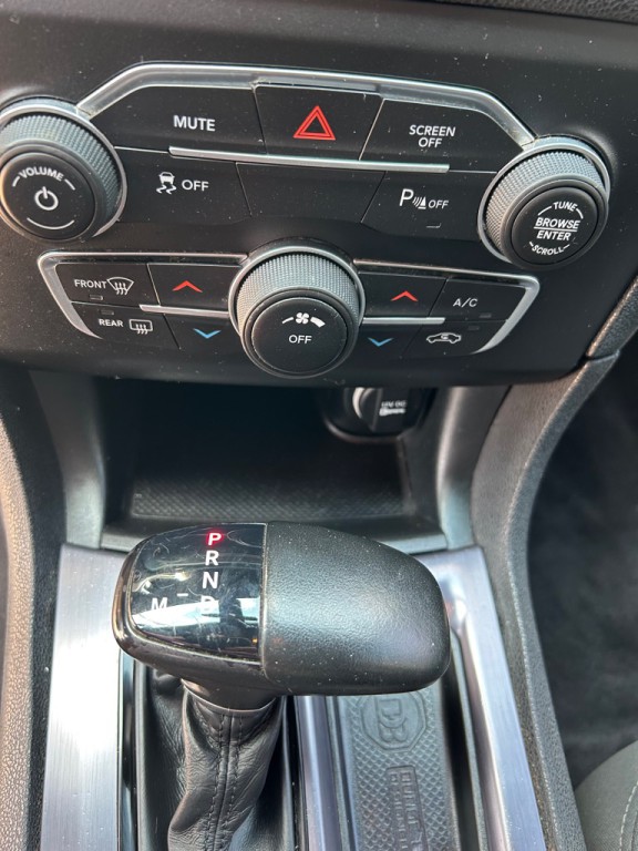 2018 Dodge Charger Image 12