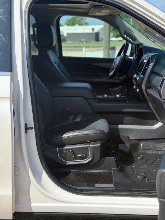 2019 Ford Expedition Image 8