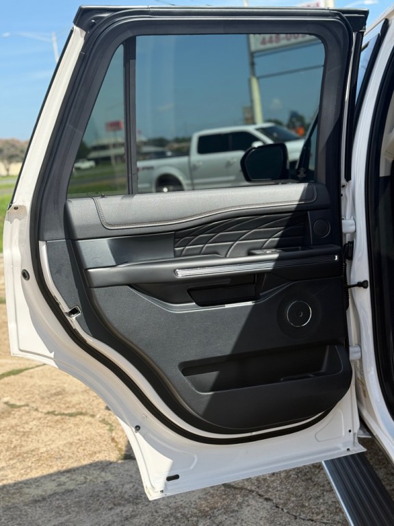 2019 Ford Expedition Image 16