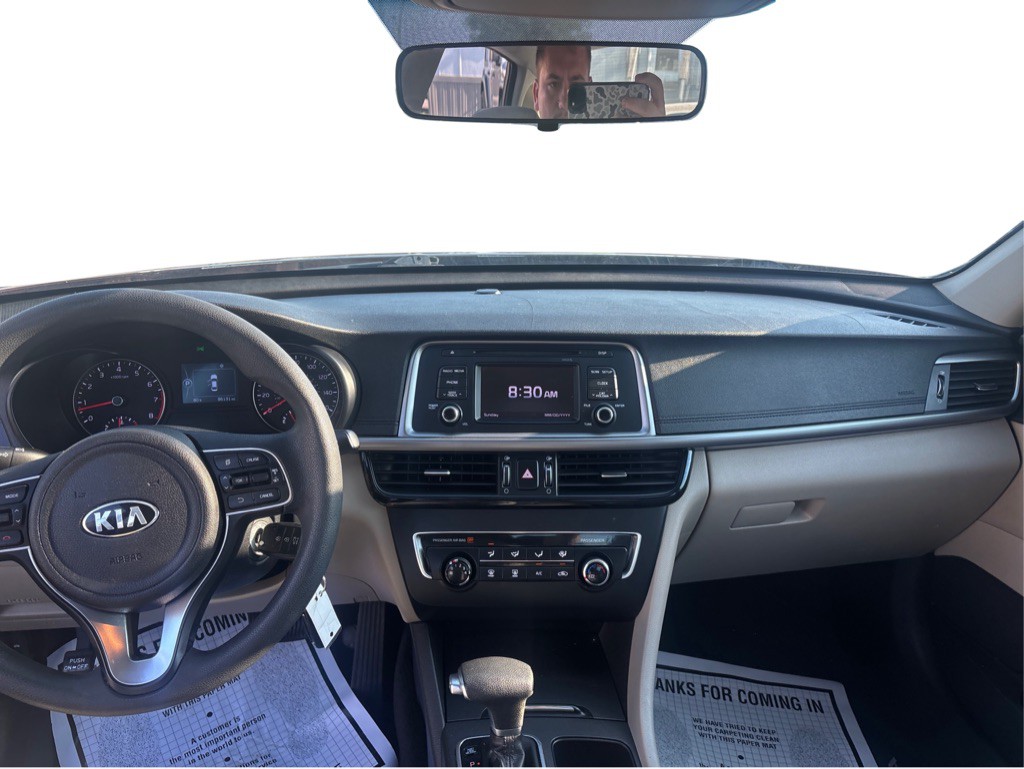 2016 Kia Optima Image 19