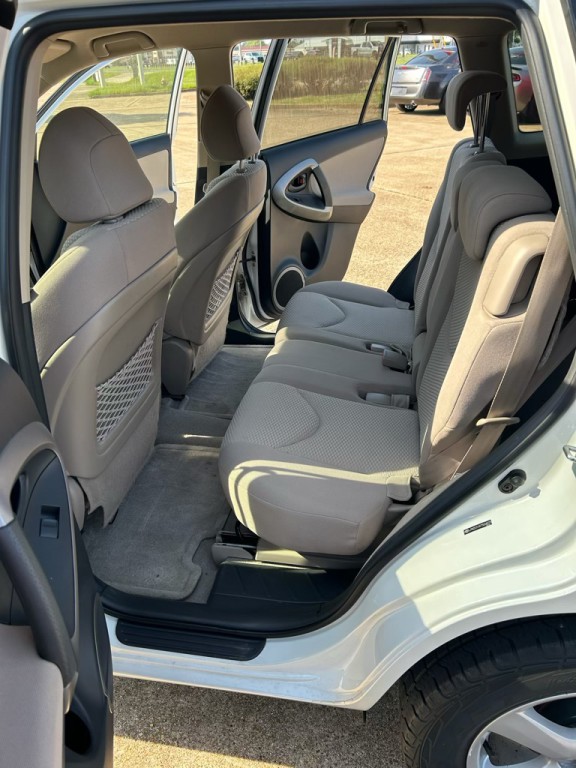2007 Toyota Rav4 Image 8