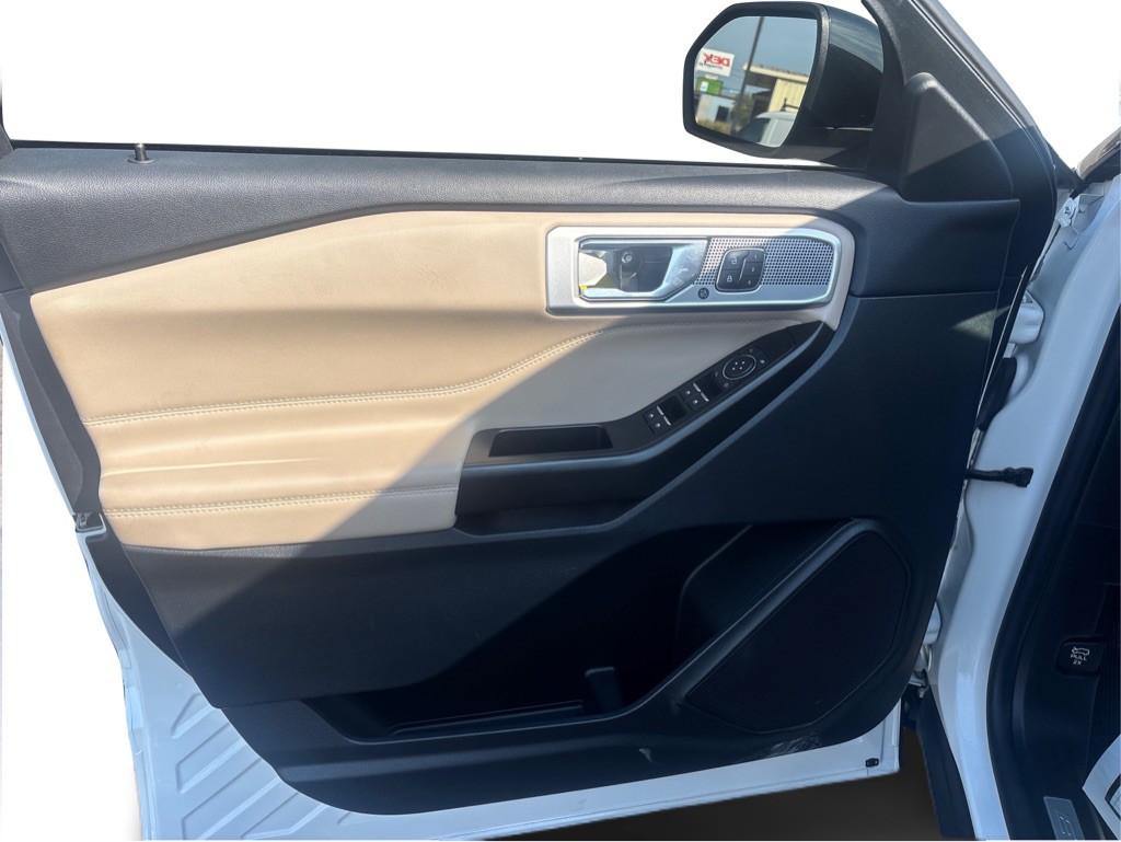2020 Ford Explorer Image 12