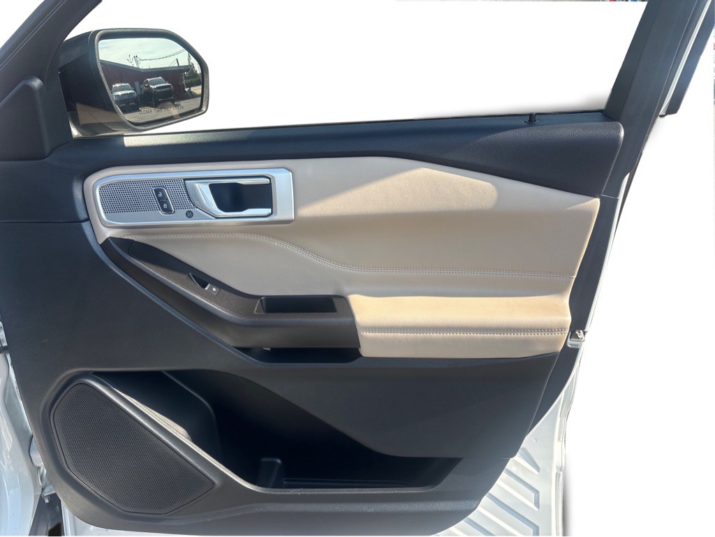 2020 Ford Explorer Image 20