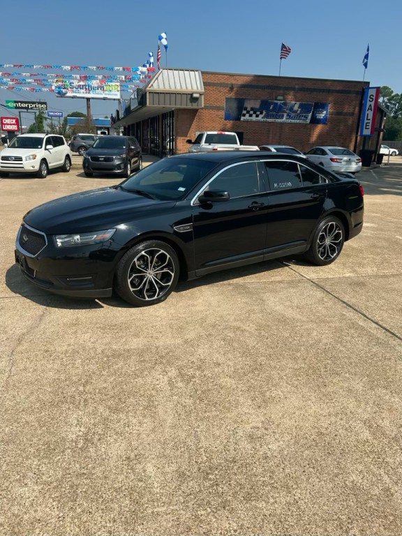 2017 Ford Taurus Image 12