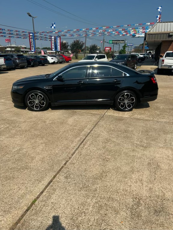 2017 Ford Taurus Image 13