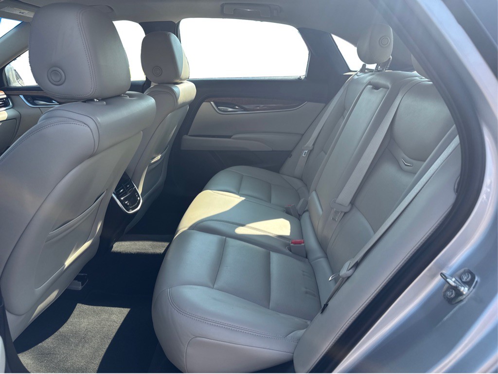 2019 Cadillac XTS Image 10