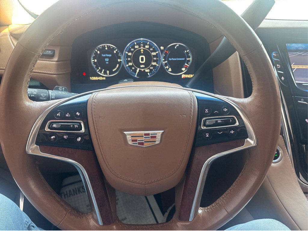 2015 Cadillac Escalade Image 12