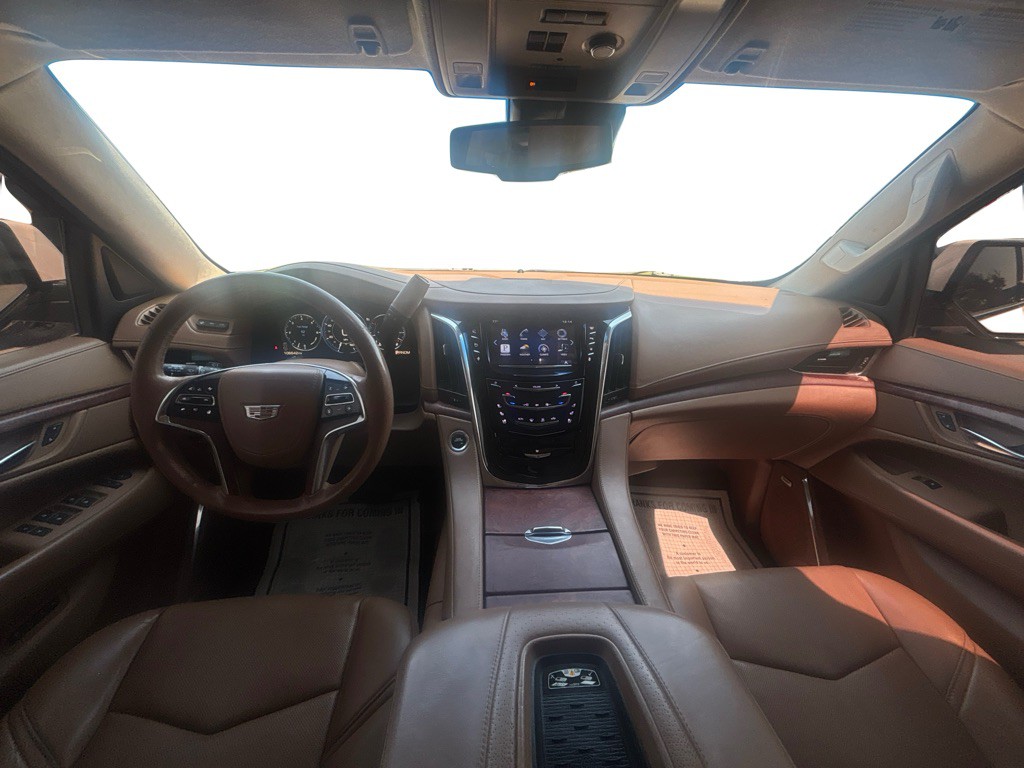 2015 Cadillac Escalade Image 15